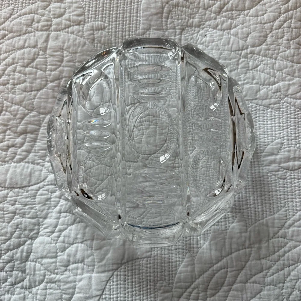 Elegant Clear‎ Glass Serving Bowl